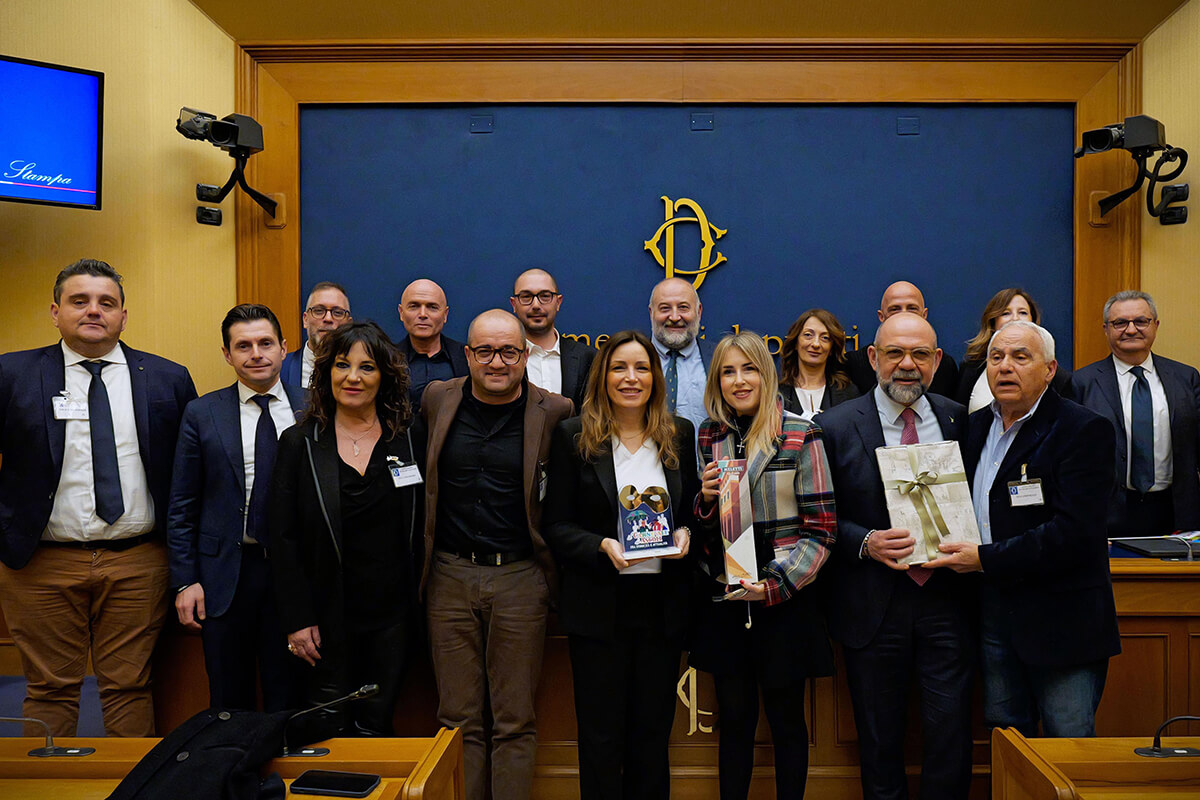 Foto alla Camera per presentazione programma ufficiale edizione 2025